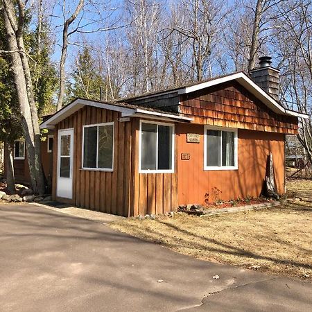 Ontonagon Miller'S Cottages מראה חיצוני תמונה