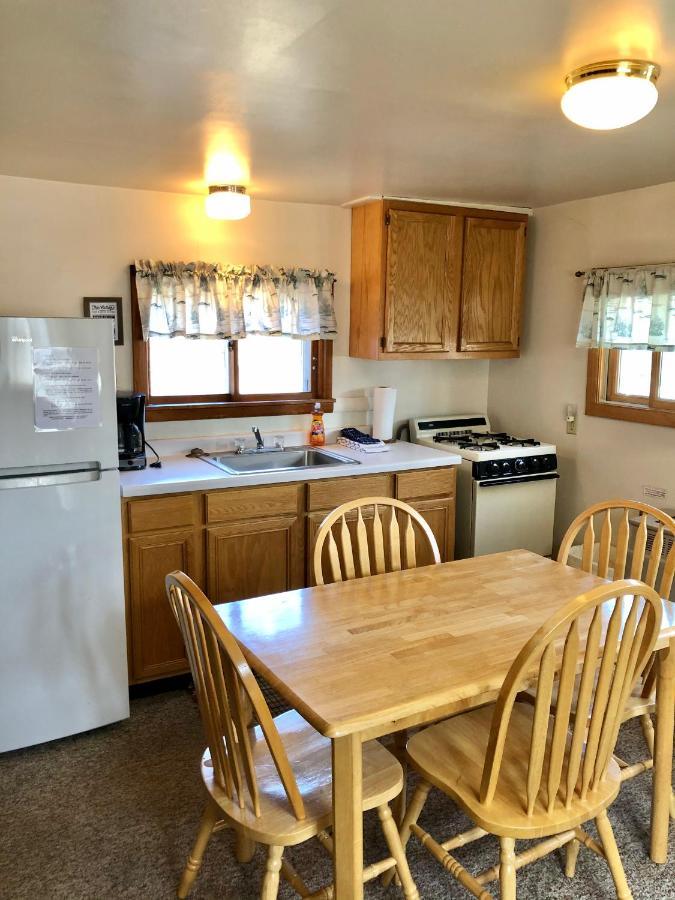 Ontonagon Miller'S Cottages מראה חיצוני תמונה
