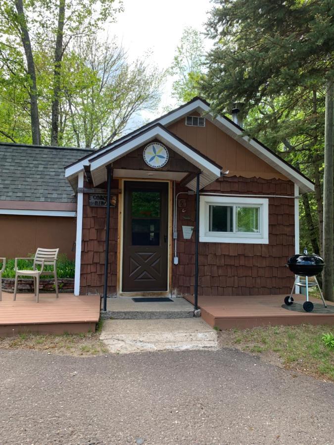 Ontonagon Miller'S Cottages מראה חיצוני תמונה
